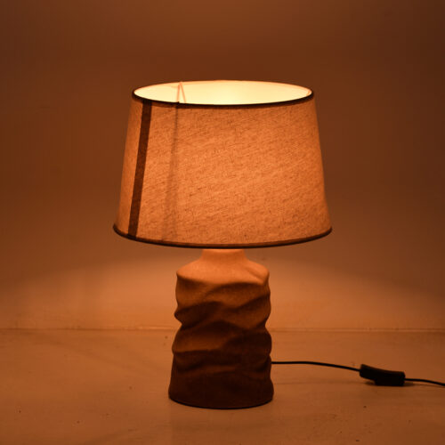 Επιτραπέζιο φωτιστικό Wabbi Inart Ε27 κεραμικό σε γκρι antique -μπεζ απόχρωση Φ28x41εκ (x1)